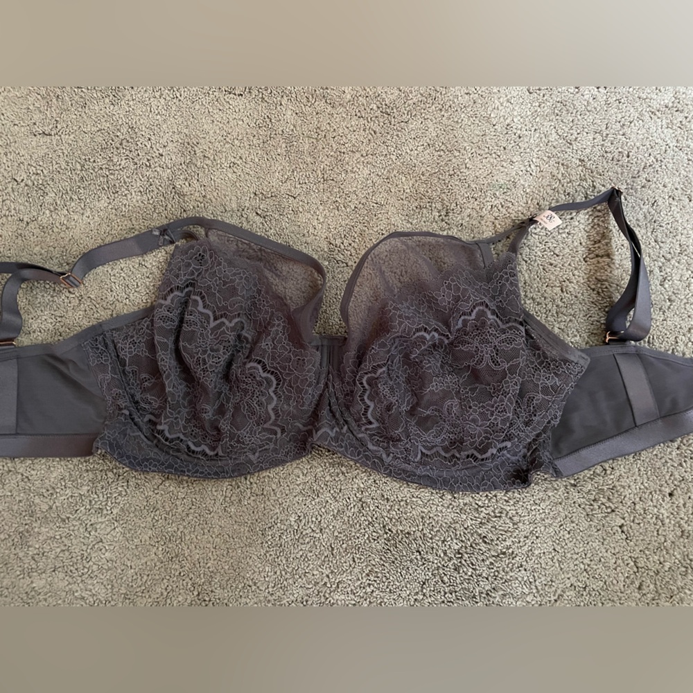Victoria's Secret Charcoal Lace Bra